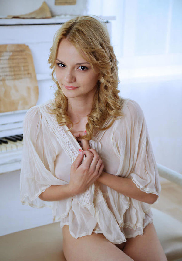 Юлия, 39